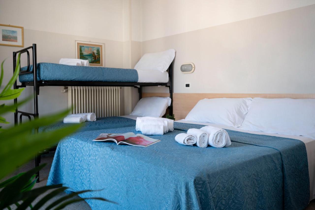 Hotel Selene - Vista Mare Riccione Ngoại thất bức ảnh