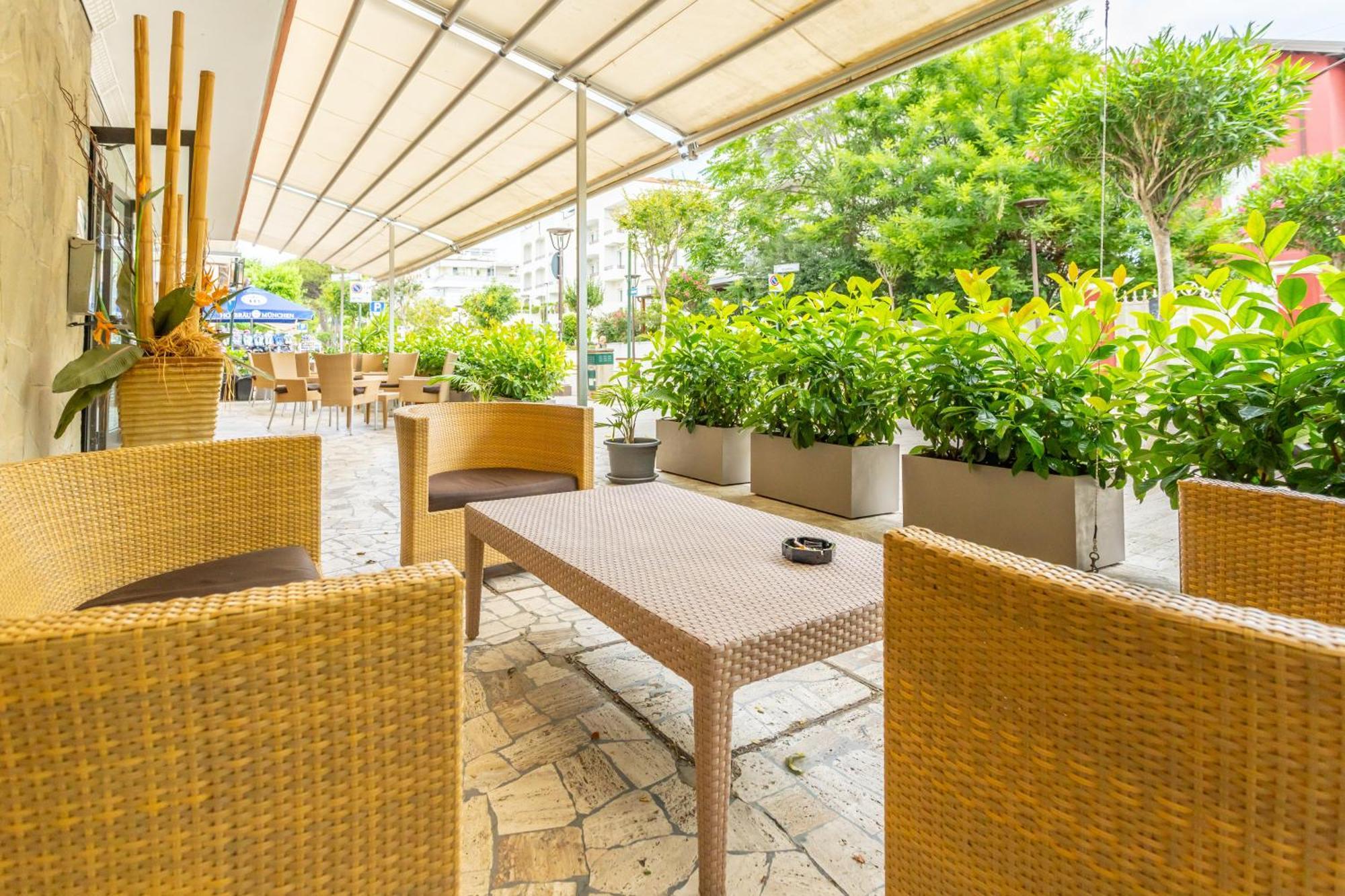 Hotel Selene - Vista Mare Riccione Ngoại thất bức ảnh