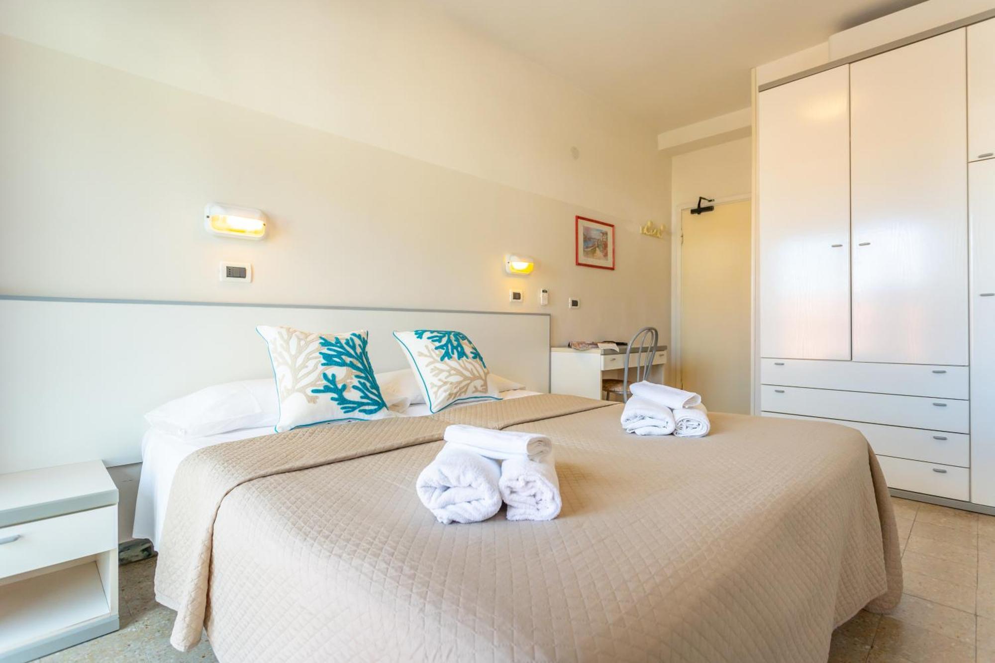Hotel Selene - Vista Mare Riccione Ngoại thất bức ảnh