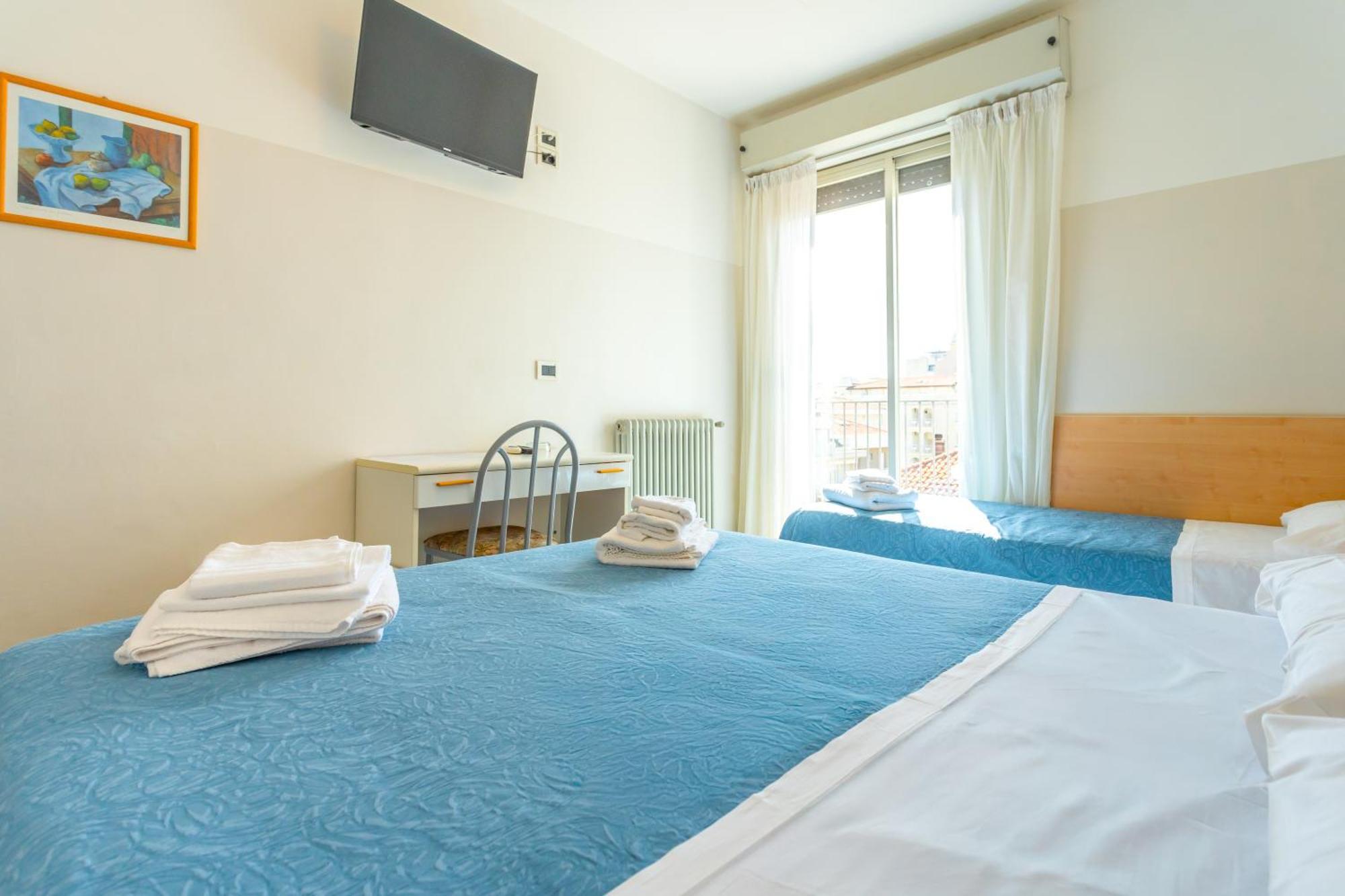 Hotel Selene - Vista Mare Riccione Phòng bức ảnh